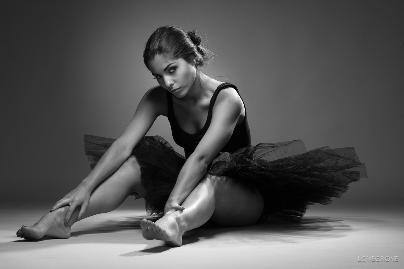 Stina Sanders in my studio for a collection of images called bad ballerina.